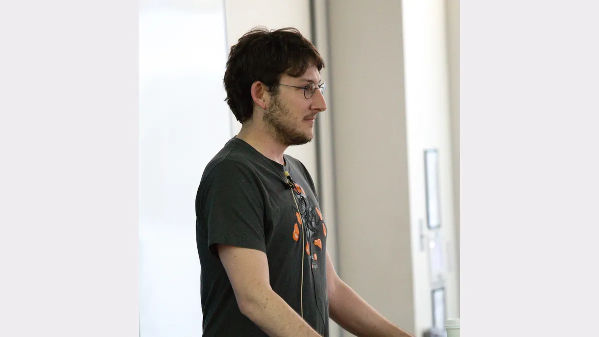 Архивна снимка: създателят на Node.js и Deno Райън Дал