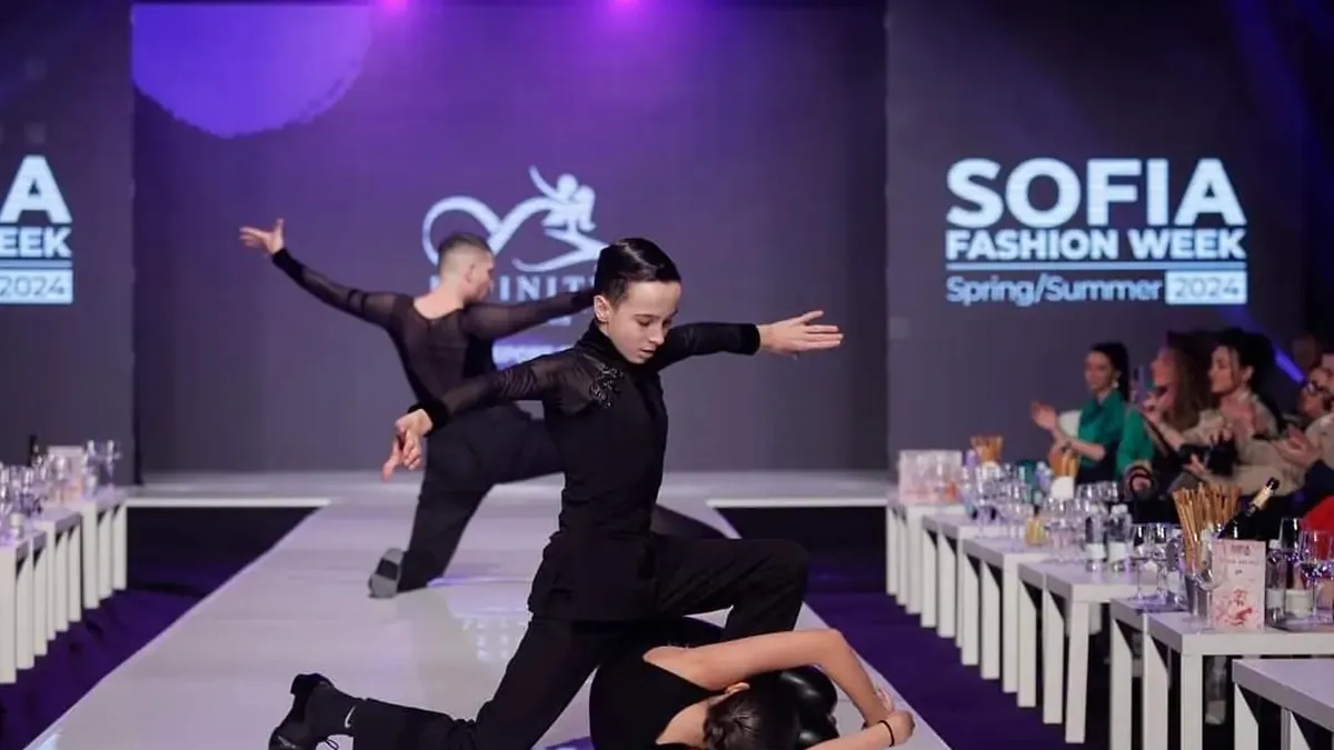 Сценично шоу на Sofia Fashion Week 2024 (архивна снимка)