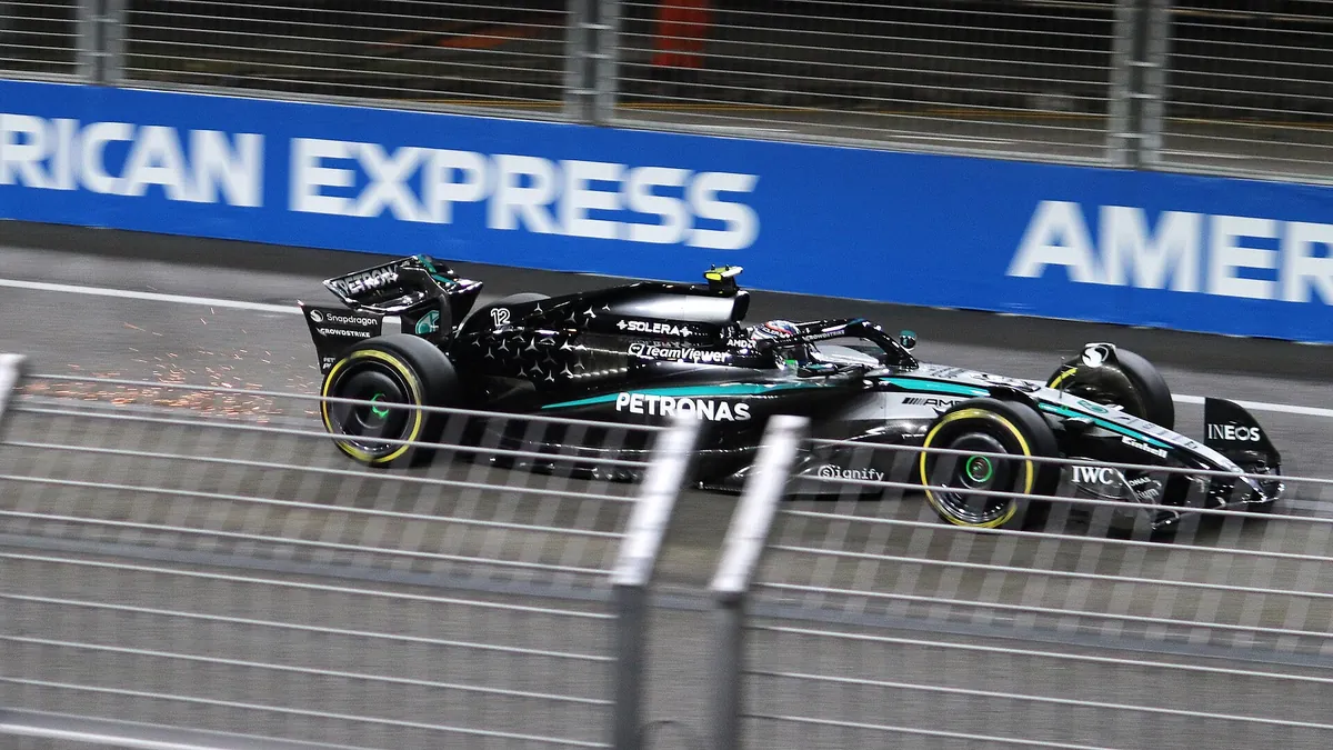 Андреа Кими Антонели с Mercedes на Голямата награда на Сингапур 2025 (архивна снимка)
