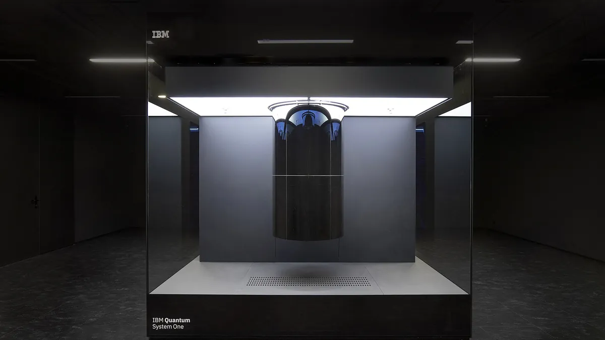 Symbolic image: IBM Quantum System One quantum computer in Ehningen, Germany