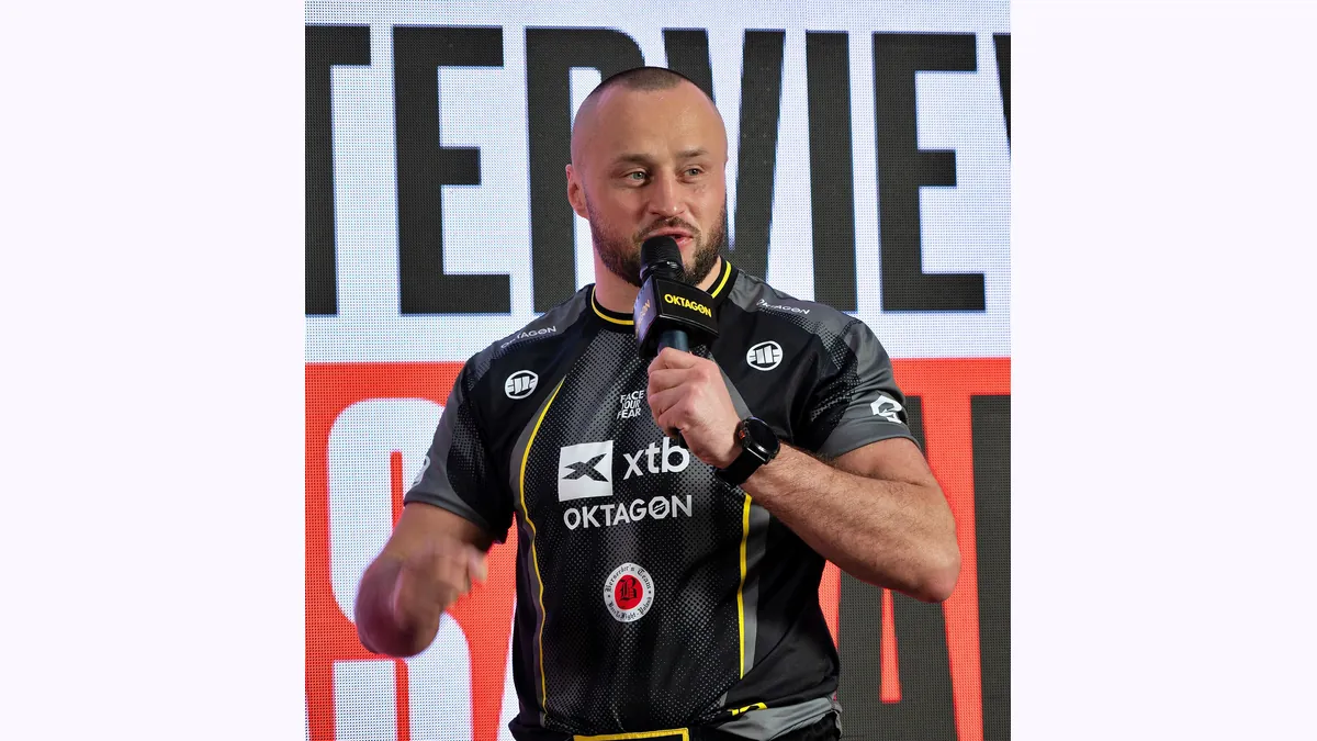 Tomasz Narkun im April 2026 beim Wiegen vor OKTAGON 86 in Stettin (Archivbild)