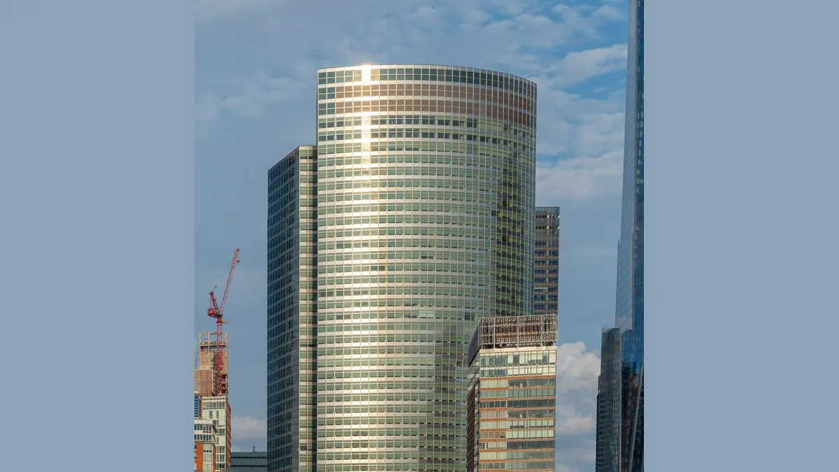 Символна снимка: централата на Goldman Sachs на 200 West Street в Ню Йорк, гледана от река Хъдсън
