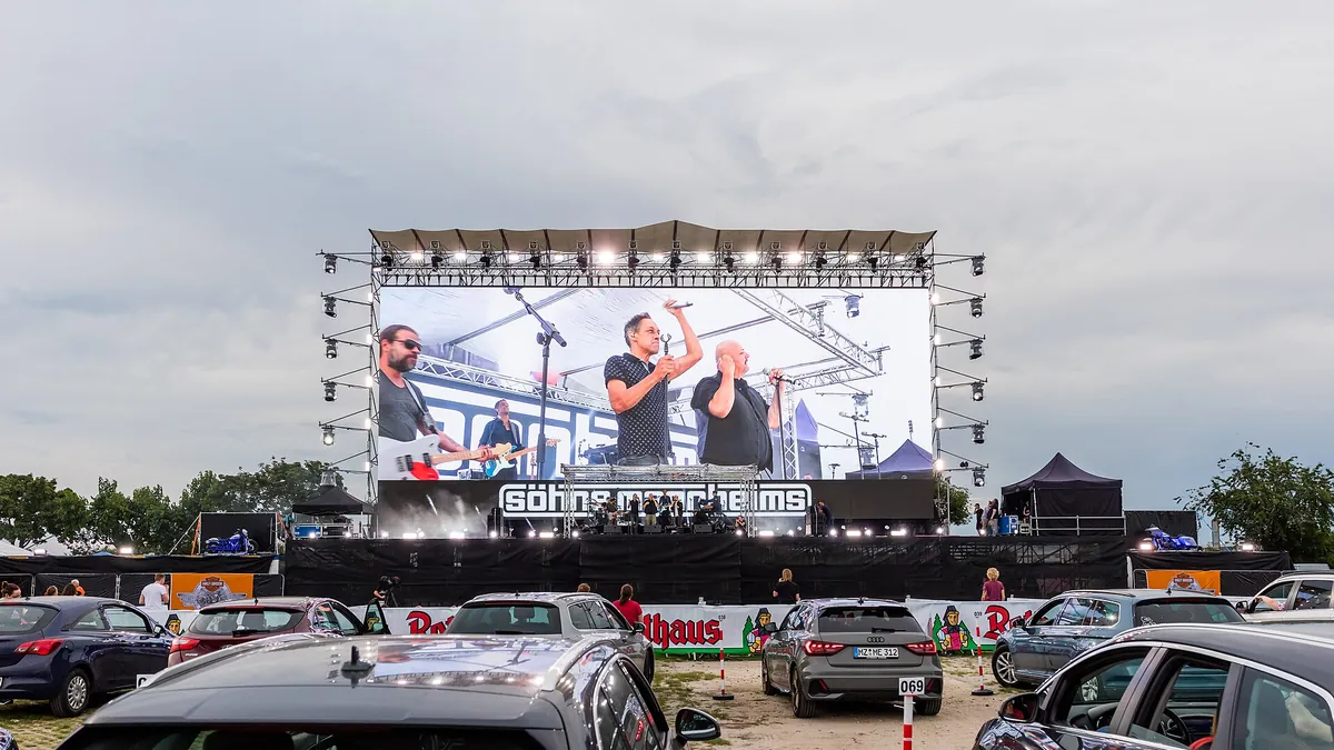 Archivbild: Die Söhne Mannheims beim Autokonzert „CARStival“ auf dem Maimarktgelände in Mannheim (2020)