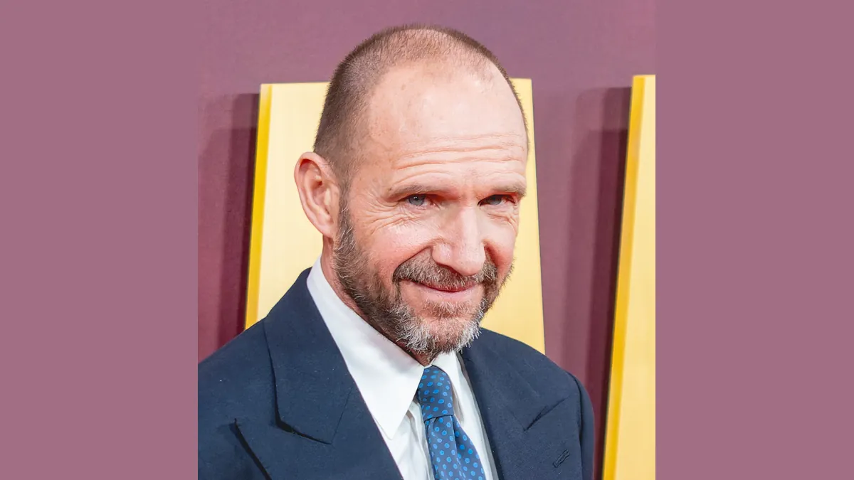 Archivbild: Ralph Fiennes bei der Premiere von „Konklave“ beim London Film Festival 2024