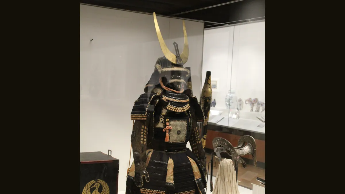 Symbolbild: Samurai-Rüstung der Familie Mōri im British Museum