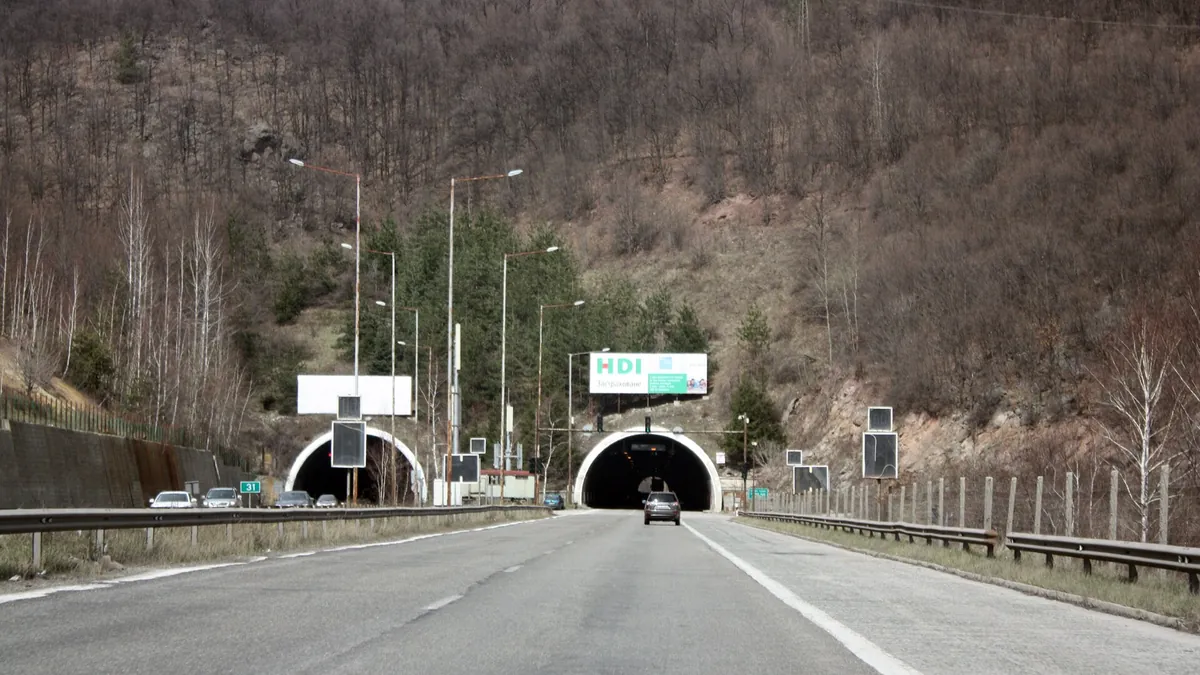 Archivbild: Tunnel Topli Dol an der Autobahn Hemus