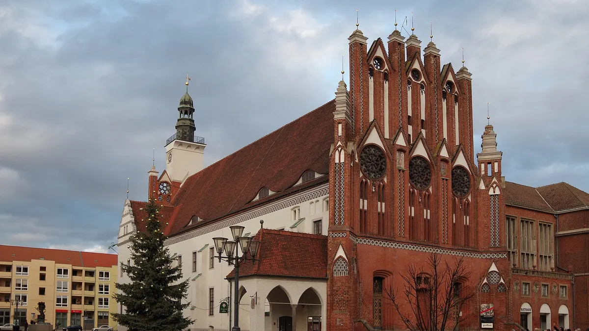 Archivbild: Das Rathaus von Frankfurt (Oder)