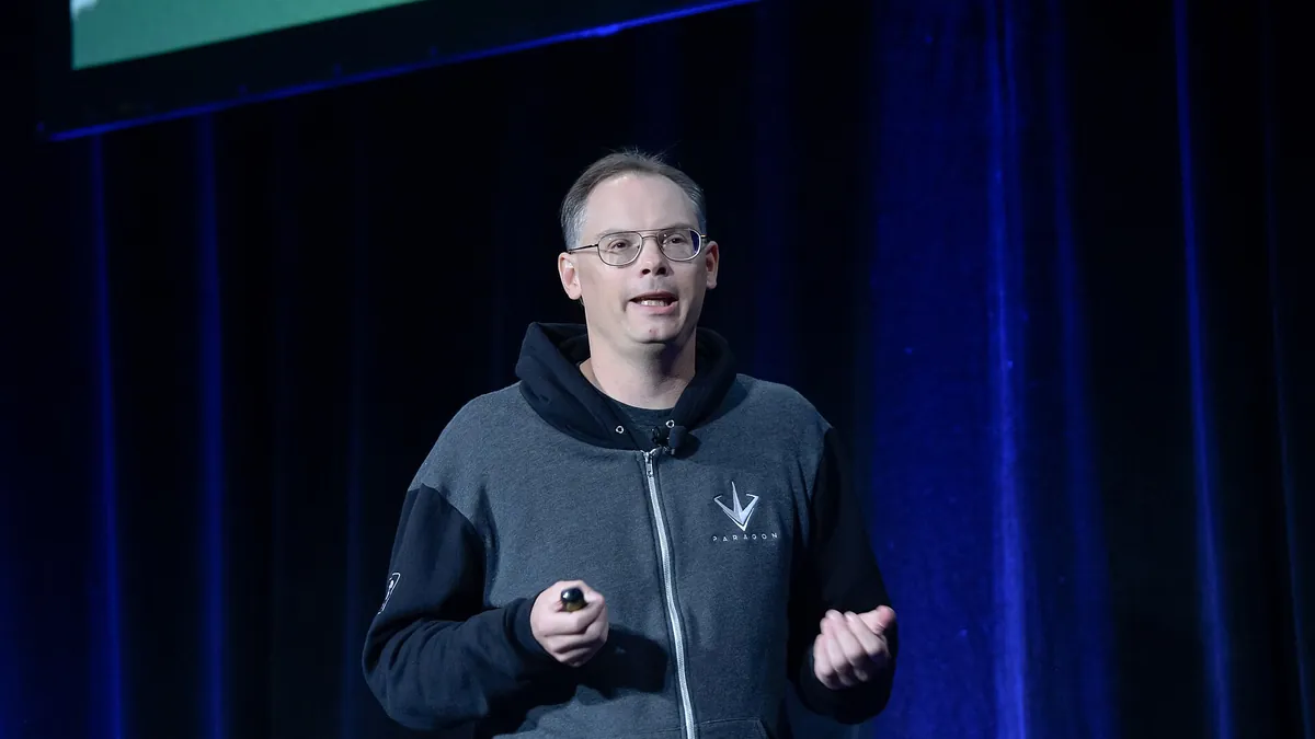 Архивно изображение: шефът на Epic Games Тим Суини на Game Developers Conference 2016
