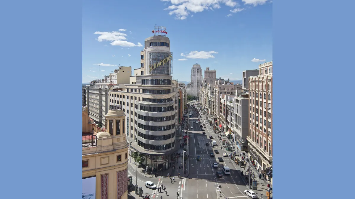Symbolbild: Die Gran Vía in Madrid