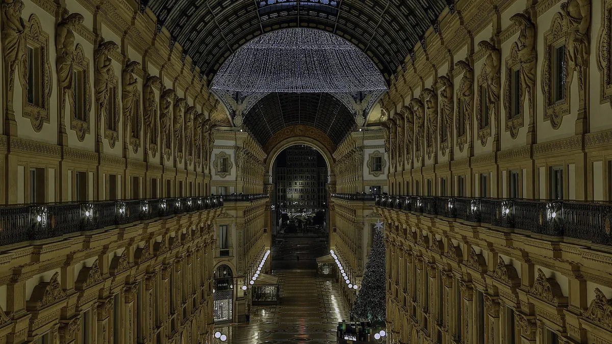 Symbolbild: Galleria Vittorio Emanuele II in Mailand, Sitz des ersten Prada-Geschäfts