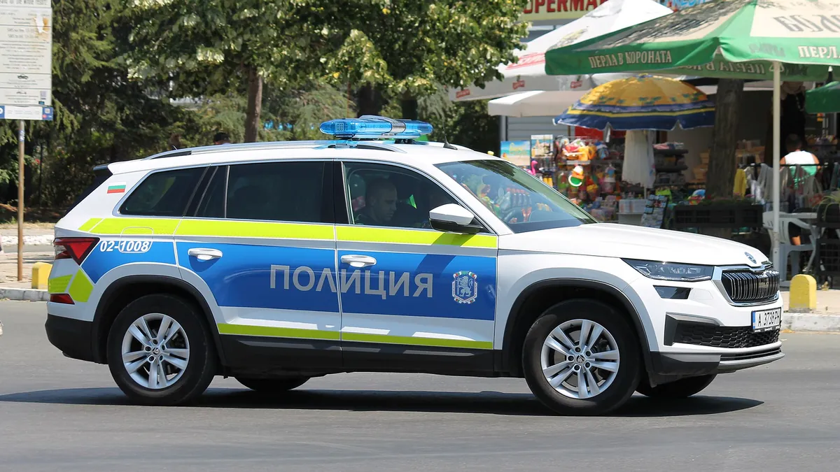Символна снимка: полицейски автомобил в Слънчев бряг