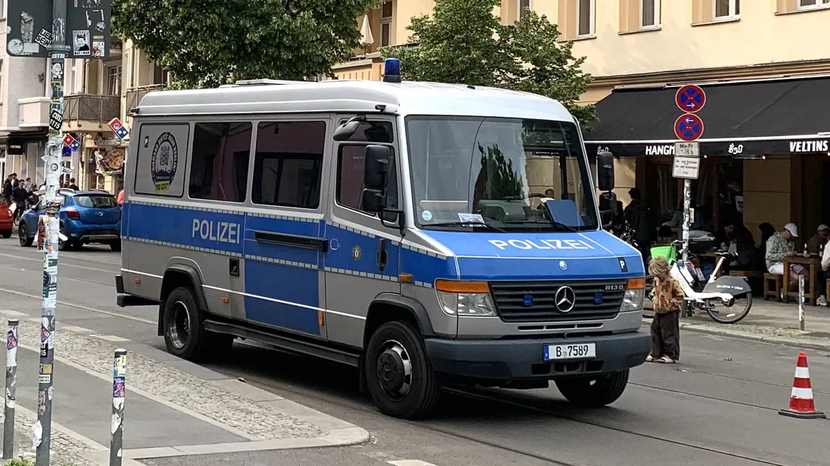 Символна снимка: Патрулна кола на берлинската полиция