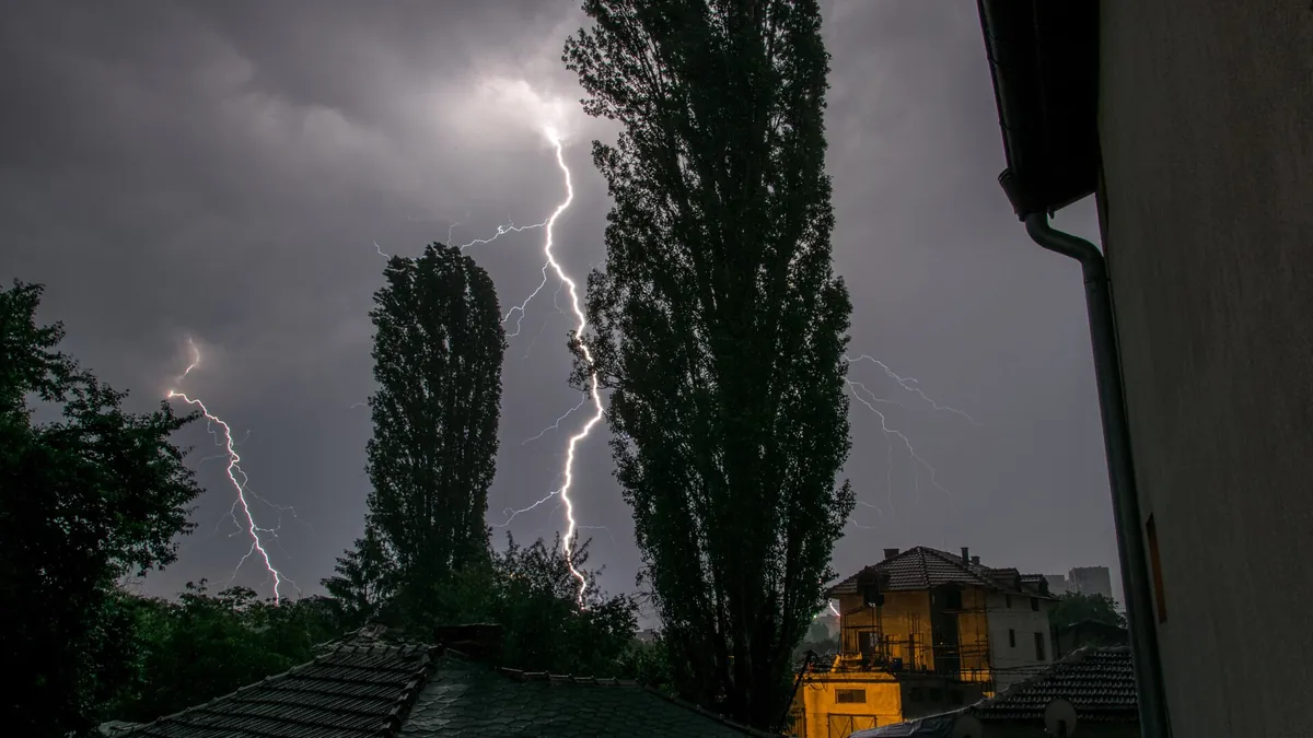 Symbolbild: Gewitter über Sofia